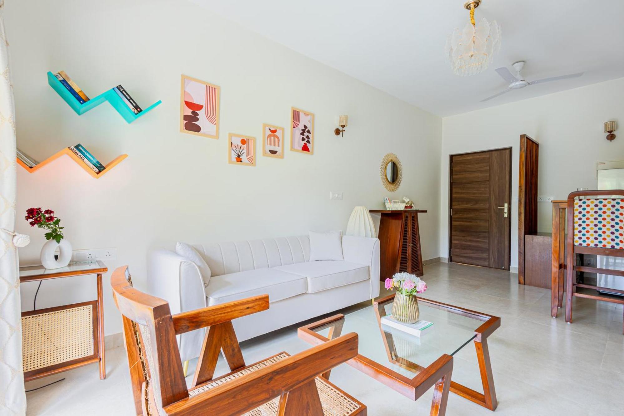 Alaya Stays 1 Bhk With Balcony & Pool - Veera Marina Candolim Exterior photo